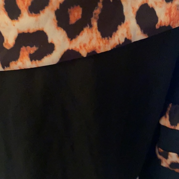 Top - Picture 8 of 8